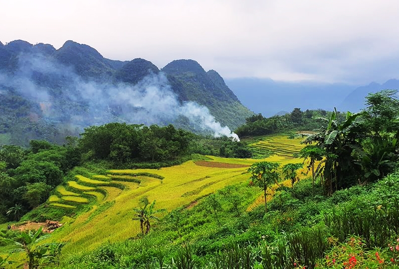 Mê hoặc trước vẻ đẹp hoang sơ của Lâm Bình