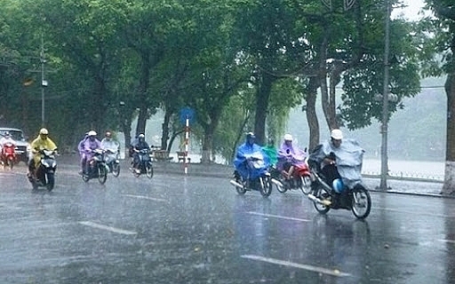 Dự báo thời tiết ngày 2/5: Miền Bắc có mưa rào và dông vài nơi