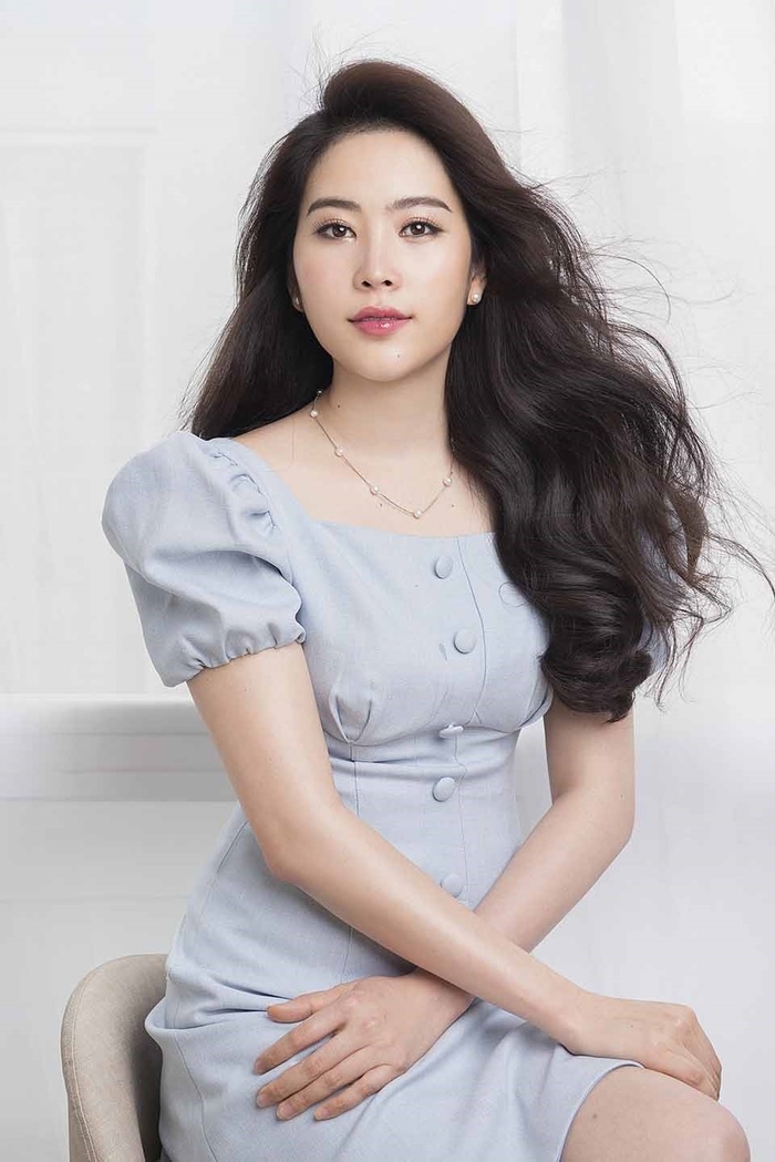Nam Em lại bị chỉ trích vì ngả ngốn, thiếu nghiêm túc khi dự thi Miss World