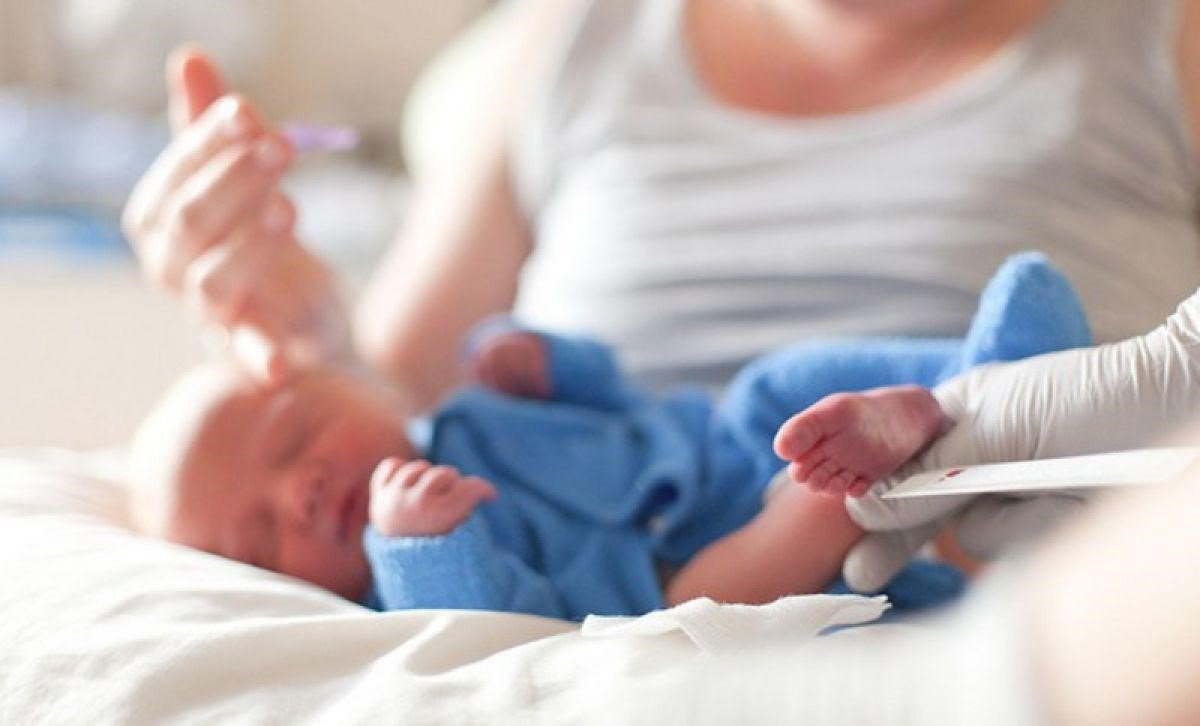 Thiếu men G6PD ở trẻ sơ sinh là gì? Làm thế nào để hạn chế ảnh hưởng đến sức khỏe của trẻ sơ sinh