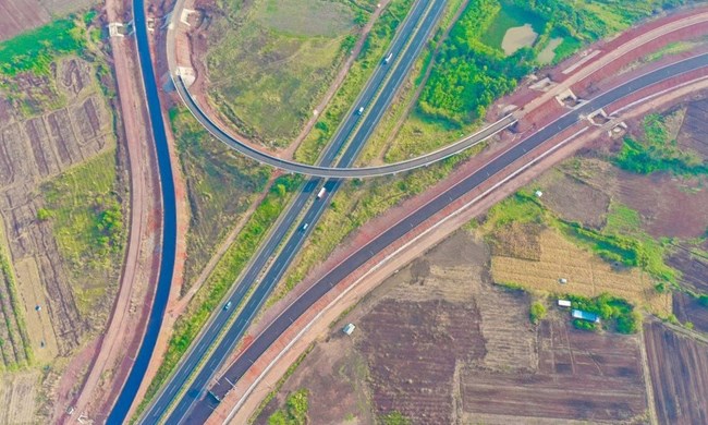 3 dự án thành phần cao tốc Bắc – Nam: Mai Sơn - Quốc lộ 45, Vĩnh Hảo - Phan Thiết và Phan Thiết – Dầu Giây sẽ được đưa vào khai thác dịp 30/4