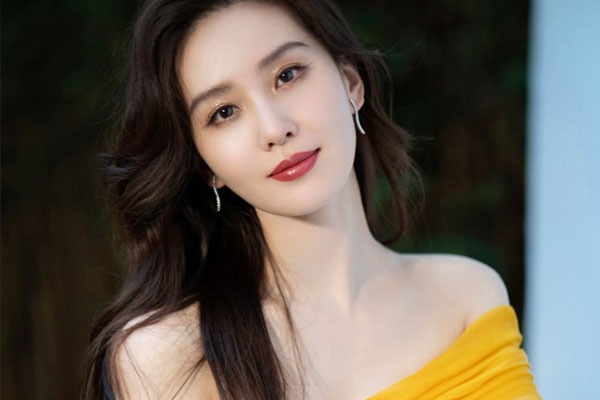Bàn về tuổi tác của phụ nữ...