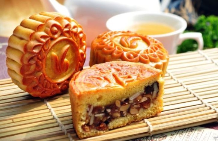 Chọn và thưởng thức bánh trung thu như thế nào để tốt cho sức khỏe?