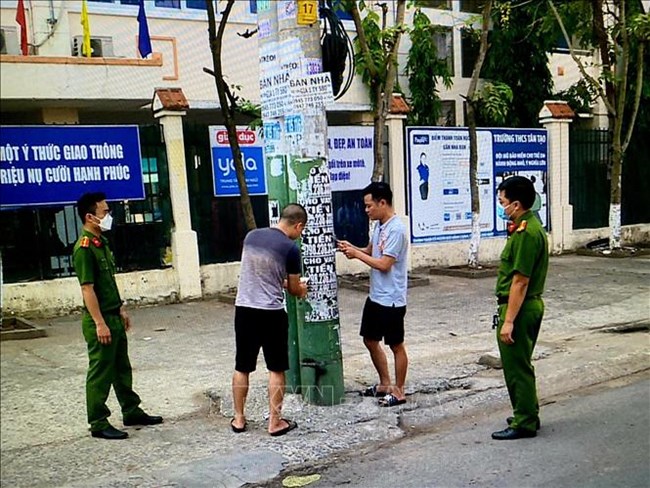 Thủ tướng Chính phủ yêu cầu tăng cường các giải pháp phòng ngừa, ngăn chặn, xử lý hoạt động “tín dụng đen”.