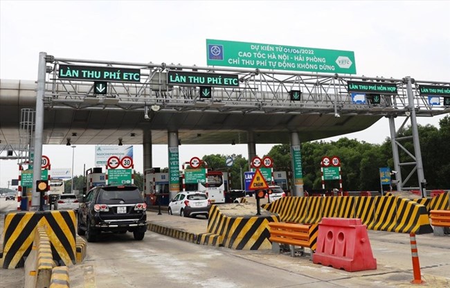 Thu phí tự động không dừng ra sao sau hơn 1 tháng triển khai?