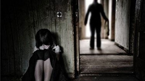 Có nên đến với người đã xâm hại mình?