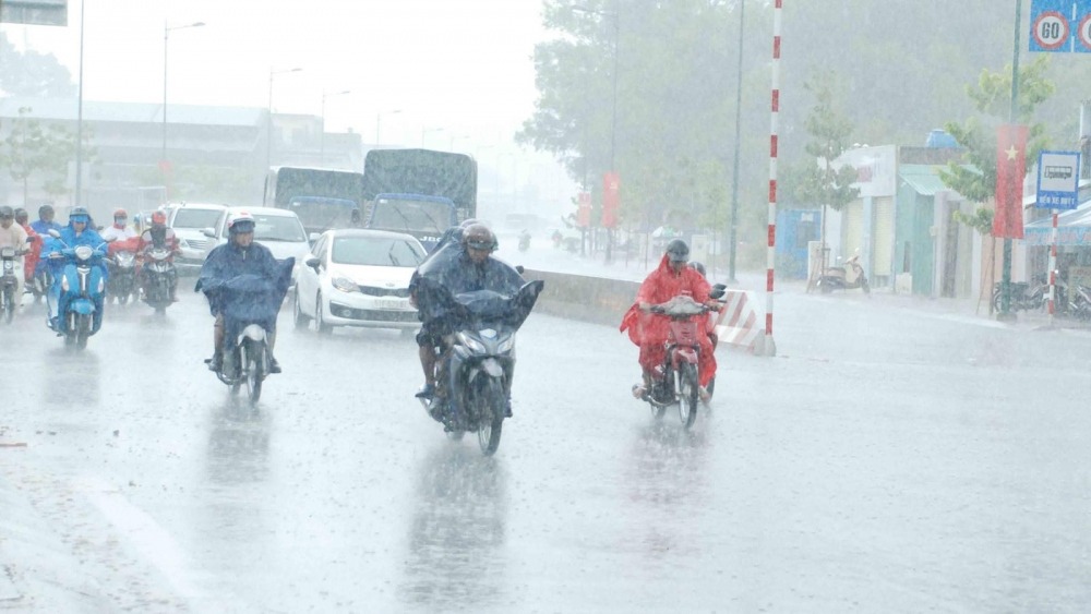 Dự báo thời tiết ngày 5/12: Khu vực Nghệ An đến Khánh Hòa có mưa rào rải rác