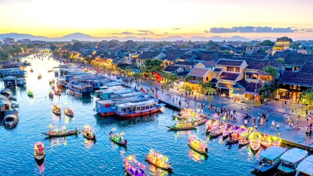 Du lịch Việt Nam 2024: Đổi mới kỳ vọng sự bứt phá đi lên