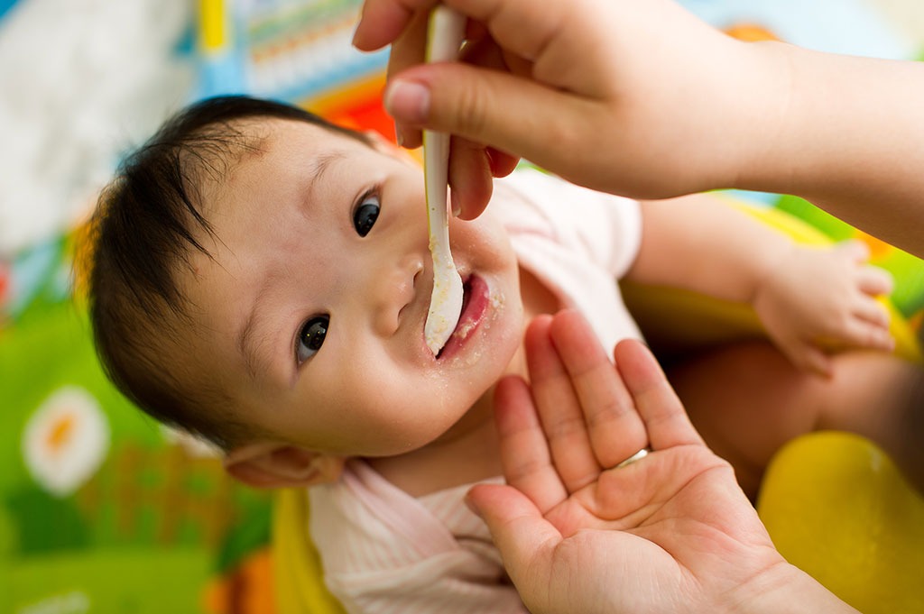 Trẻ biếng ăn, thấp còi- nguyên nhân có thể do thiếu Kẽm
