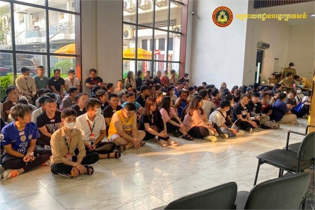 Campuchia mạnh tay trấn áp các hoạt động cờ bạc và lừa đảo qua mạng