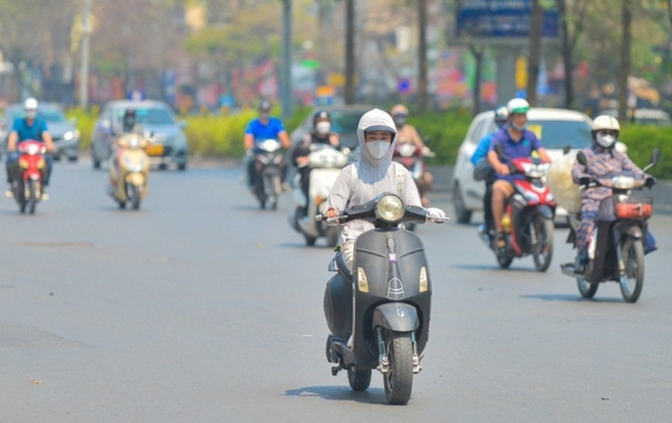 Dự báo thời tiết ngày 2/4: Cả nước nắng nóng gay gắt, có nơi trên 40 độ C