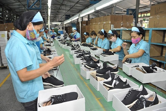 Xây dựng và phát huy vai trò của đội ngũ doanh nhân Việt Nam trong thời kỳ mới