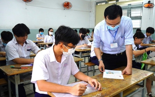 Hôm nay, hơn 1 triệu thí sinh trong cả nước làm thủ tục dự thi tốt nghiệp Trung học phổ thông