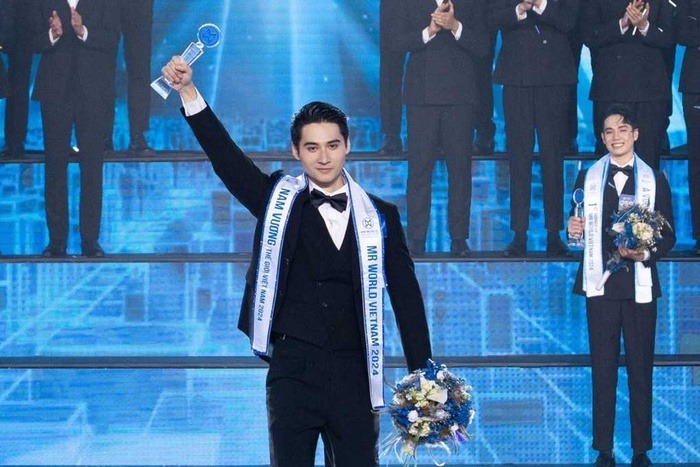 Phạm Tuấn Ngọc đăng quang Nam vương Thế giới Việt Nam 2024