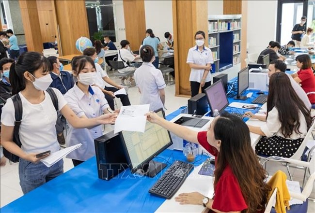 Từ hôm nay, thí sinh bắt đầu đăng ký nguyện vọng xét tuyển đại học năm 2024 trên hệ thống hỗ trợ tuyển sinh chung của Bộ Giáo dục và đào tạo