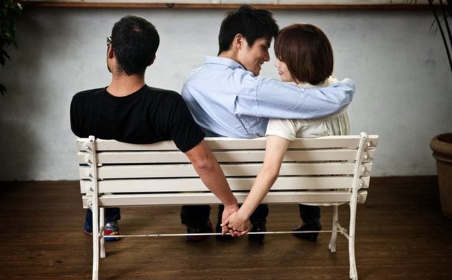 Cửa sổ tình yêu ngày 14/7: Suy sụp tinh thần chỉ vì mơ thấy vợ ngoại tình