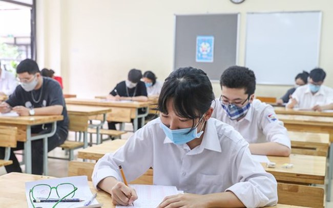 Tuyển sinh vượt chỉ tiêu: Cần có chế tài “mạnh tay” hơn nữa