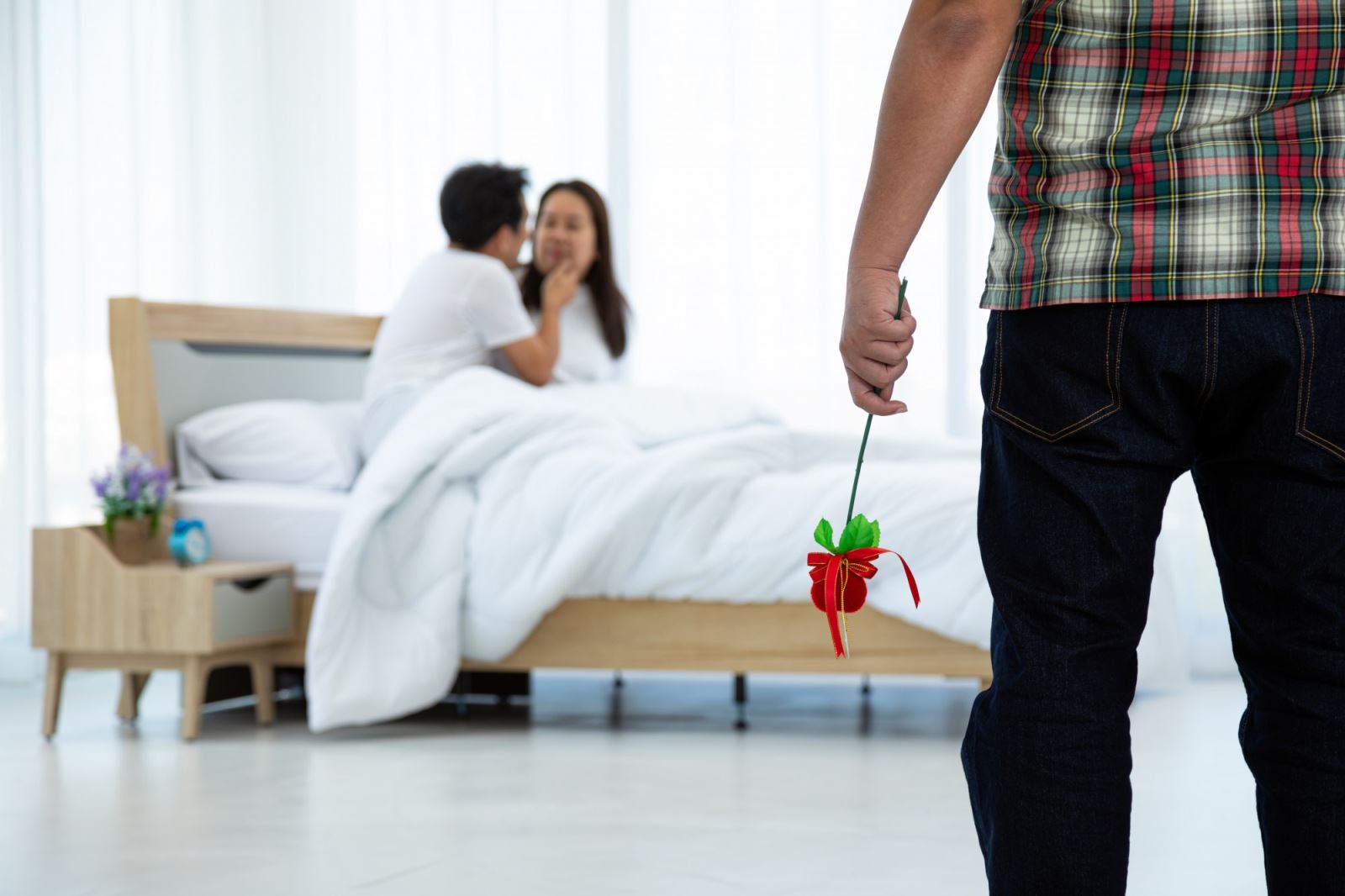 Nỗi đau khi bị vợ chưa cưới "cắm sừng"
