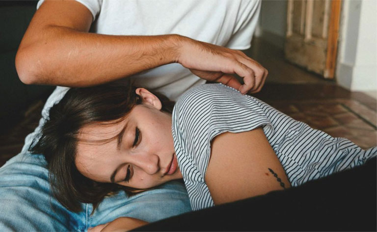 Kết nối yêu thương: Là anh chọn thương em và thương em nhiều hơn