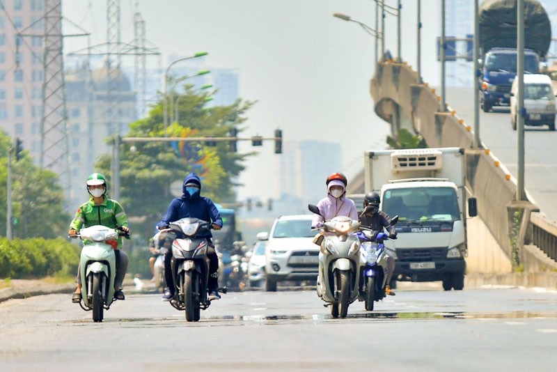 Dự báo thời tiết ngày 4/7: Bắc Bộ nắng nóng, chiều tối có khả năng có mưa rào
