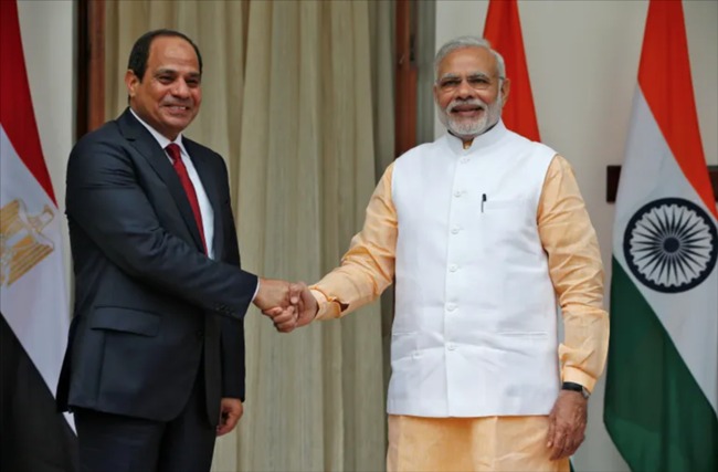 Đằng sau cái bắt tay chiến lược Ấn Độ - Ai Cập