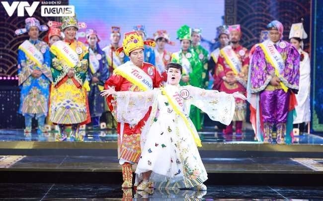 Vân Dung kể kỷ niệm đáng sợ nhất khi đóng Táo Quân 20 năm nay