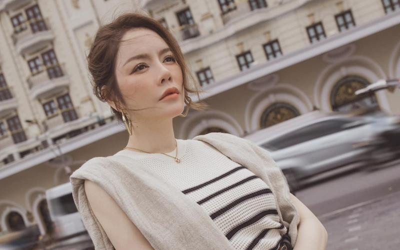 Tiết lộ lý do trốn sinh nhật, "nữ hoàng kim cương" Lý Nhã Kỳ gây sốt khi táo bạo diện đầm xuyên thấu