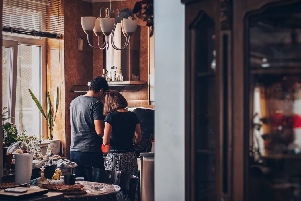 Kết nối yêu thương: Muốn hỏi anh rằng “Cô ấy có thương anh”