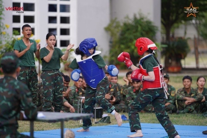 Nhã Phương "tác động vật lý" khiến Mai Âm Nhạc sái quai hàm, chuyện gì đây?