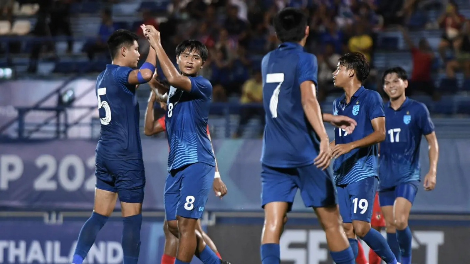 Bản tin thể thao ngày 21/8