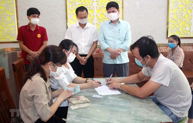 Các địa phương đẩy nhanh tiến độ hỗ trợ tiền thuê nhà cho người lao động hạn chót là hôm nay