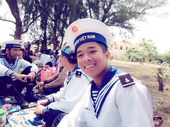 “Sóng trên đỉnh núi”: Tình yêu của người lính đảo