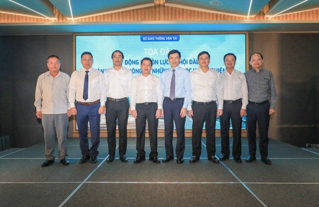 Huy động nguồn lực xã hội đầu tư cảng hàng không