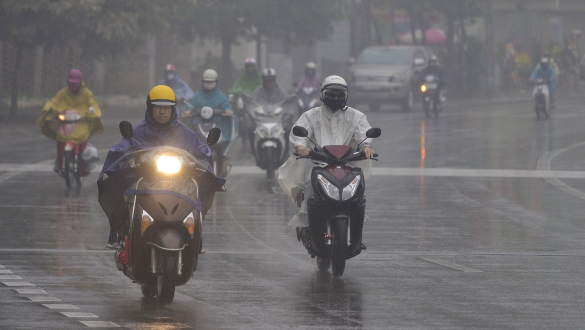 Dự báo thời tiết ngày 22/8: Miền Bắc giảm mưa và tăng nhiệt nhanh