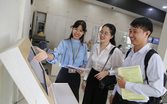 Bộ Nội vụ hướng dẫn thực hiện mức lương, phụ cấp mới từ ngày 1/7 tới