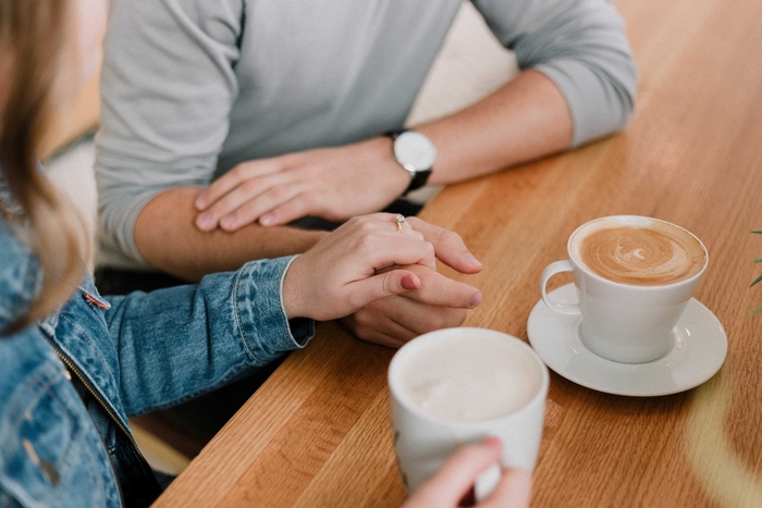 6 dấu hiệu bạn đang bị thao túng tâm lý trong mối quan hệ