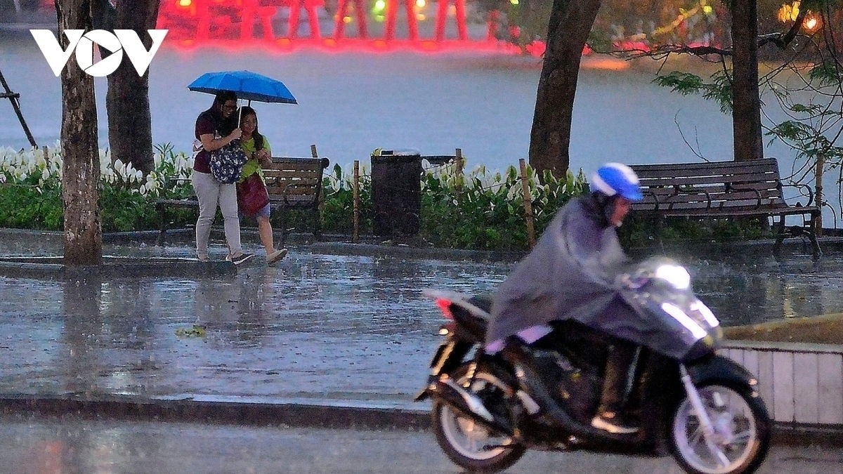 Dự báo thời tiết ngày 8/10: Cả nước có mưa rào và dông rải rác