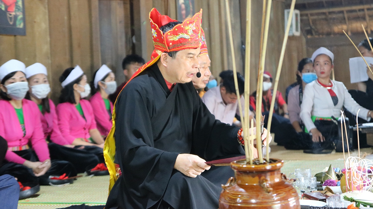 Lễ Mát nhà của người Mường: Mang bình yên về với gia đình