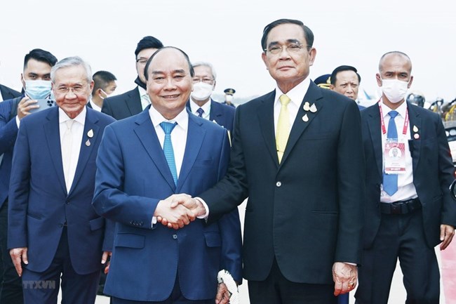 Chủ tịch nước Nguyễn Xuân Phúc và Thủ tướng Thái Lan Prayut Chan-o-cha nhất trí thúc đẩy hợp tác, hướng tới kỉ niệm 10 năm quan hệ đối tác chiến lược Việt Nam – Thái Lan