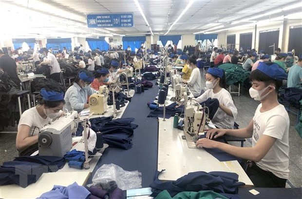 Vì sao doanh nghiệp khó tiếp cận các gói hỗ trợ?