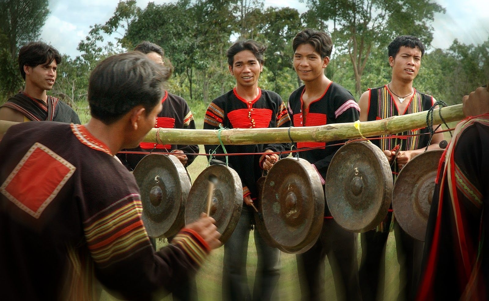 Văn hóa cồng chiêng của người Ê Đê