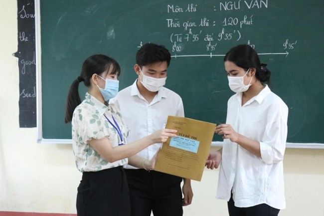 Bộ Giáo dục và Đào tạo công bố đề thi tham khảo kỳ thi tốt nghiệp Trung học Phổ thông 2022