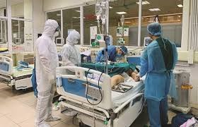 Đại dịch covid 19 và chính sách với nhân viên y tế